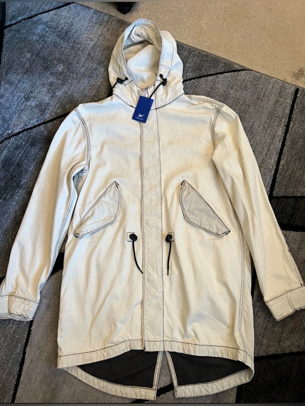 Size Medium - Levis x Patta White Tan Denim Fishtail Jacket Bleach Washed